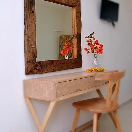 Hotel Keros Art 3*